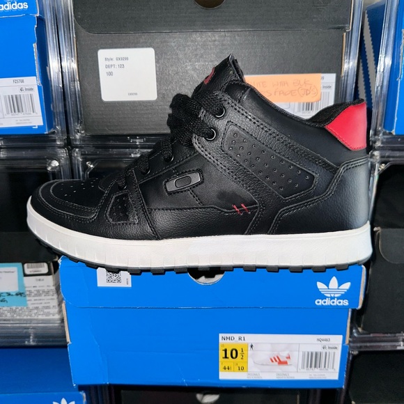 Oakley Megajoule Mid - Picture 2 of 15